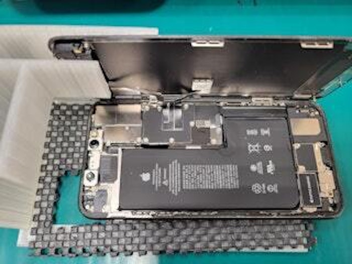 iPhone11ProMax　画面割れ　画面交換　画面修理　豊川市