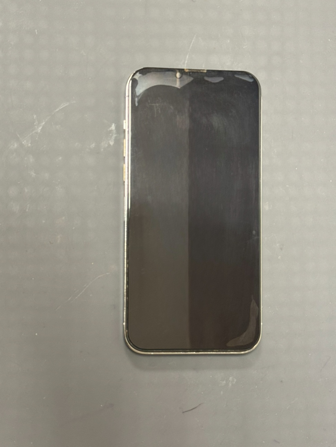 iPhone13ProMax　豊川市　iPhone　修理　iPhone修理　画面修理　バッテリー修理　豊川　豊橋　新城　蒲郡　湖西　浜松