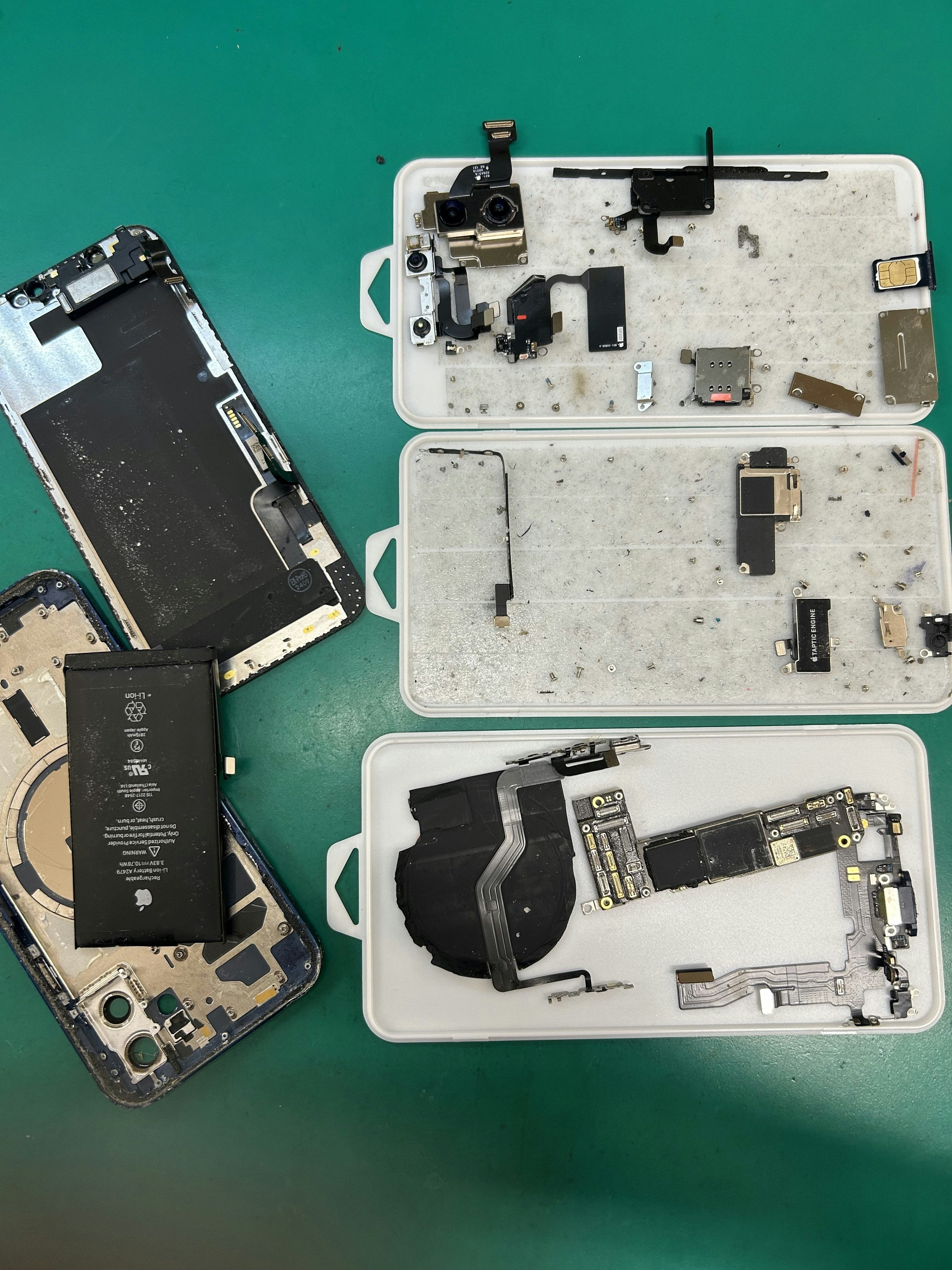 iPhone　あいふぉん　アイフォン　ガラス交換　修理