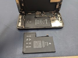 【即日90分で修理！】豊川市でiPhone12ProMaxのバッテリー交換🌟【電池の減りが早い】