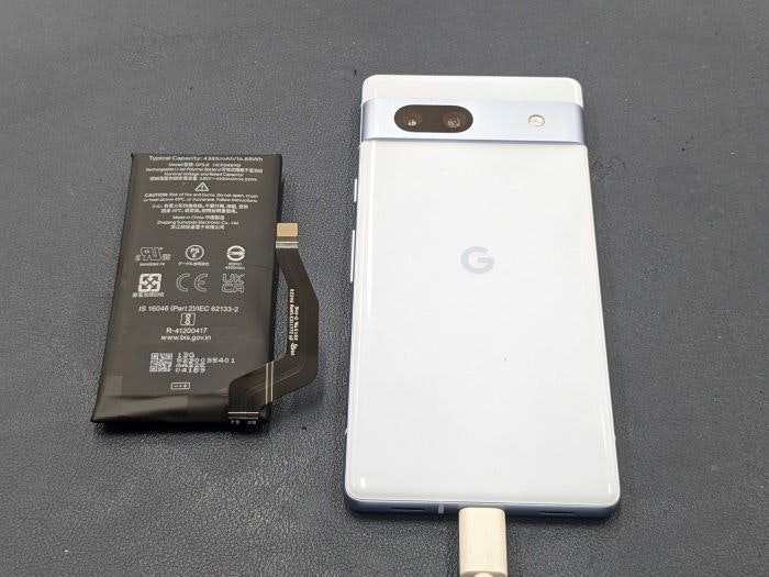 Pixel 7a バッテリー 電池 交換 交換方法 充電持ち バッテリー持ち 修理 治す 直す 