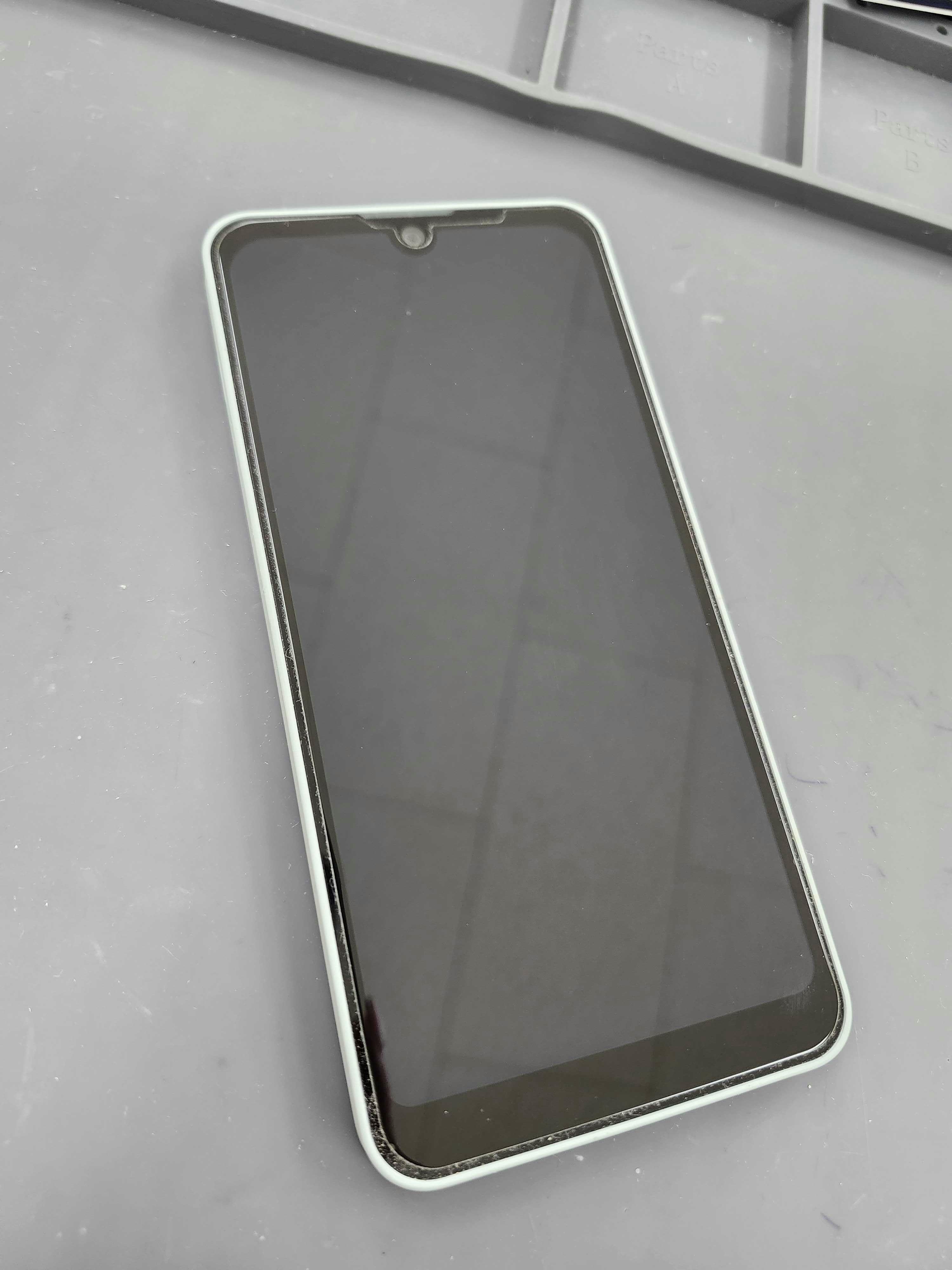 AQUOSWish3　AQUOS　スマホ修理　修理　バッテリー交換　Android　豊川　豊橋　新城　蒲郡　湖西　浜松