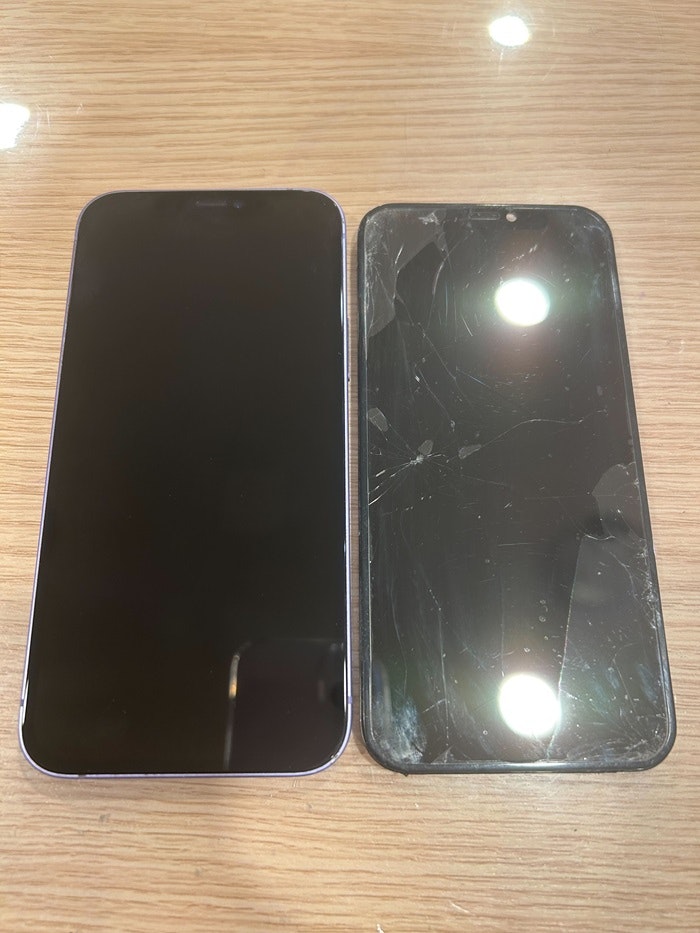 iPhone12　画面真っ青　液晶不良　画面交換　豊川　豊橋　新城　蒲郡　湖西　浜松