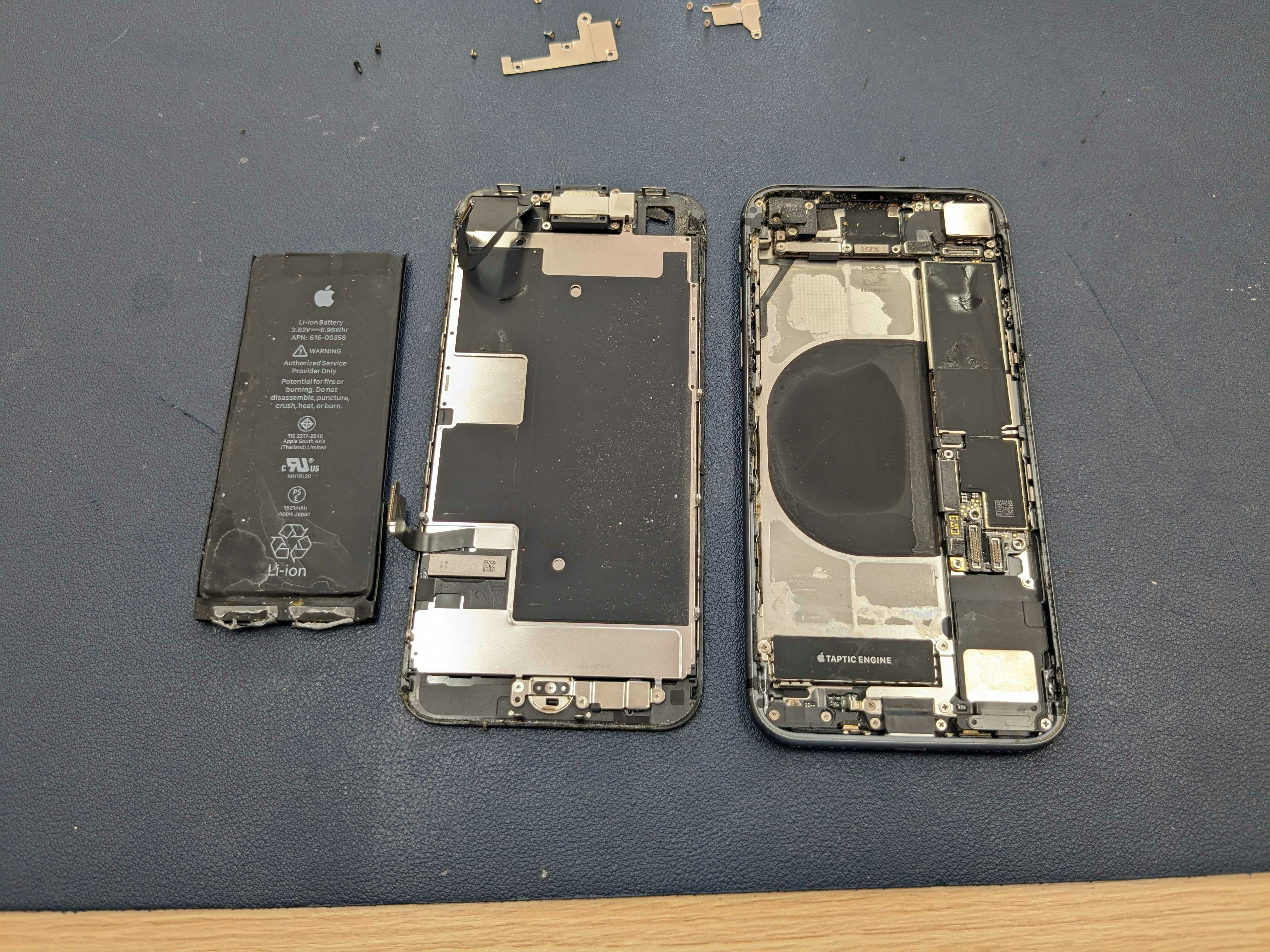 iPhone8　画面交換　画面修理　画面割れ　液晶修理　液晶交換
