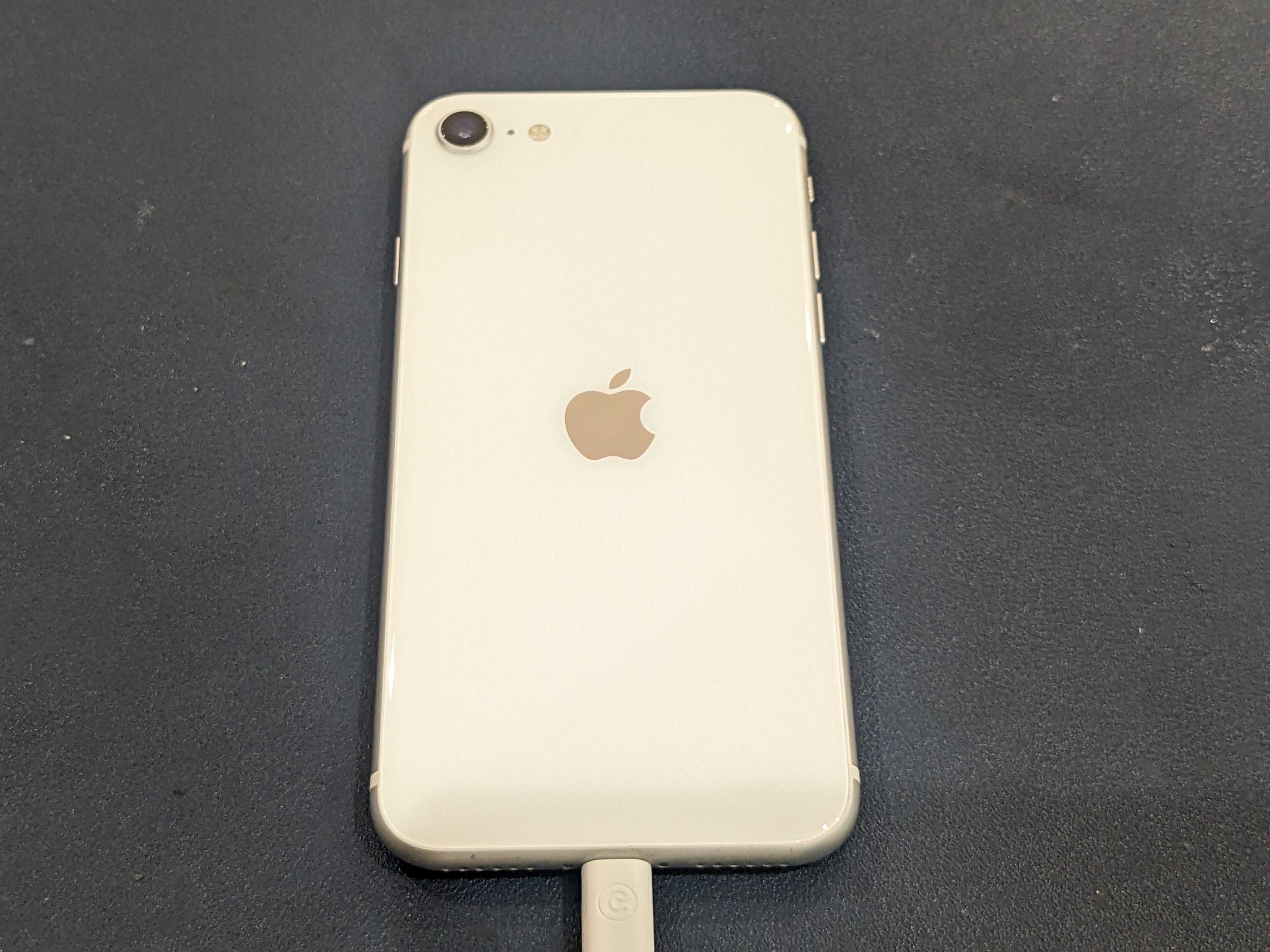 岡崎市】iPhoneSE 第2世代 SE2 バッテリー交換 まちスマ岡崎店