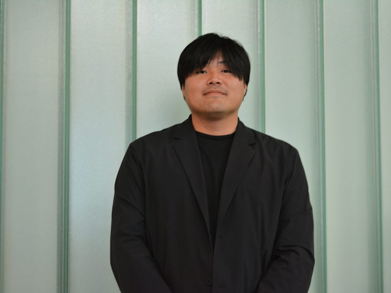 建設現場の仮設事務所で進む「働き方改革」。「MAXHUB」をレンタル導入して会議DXに貢献