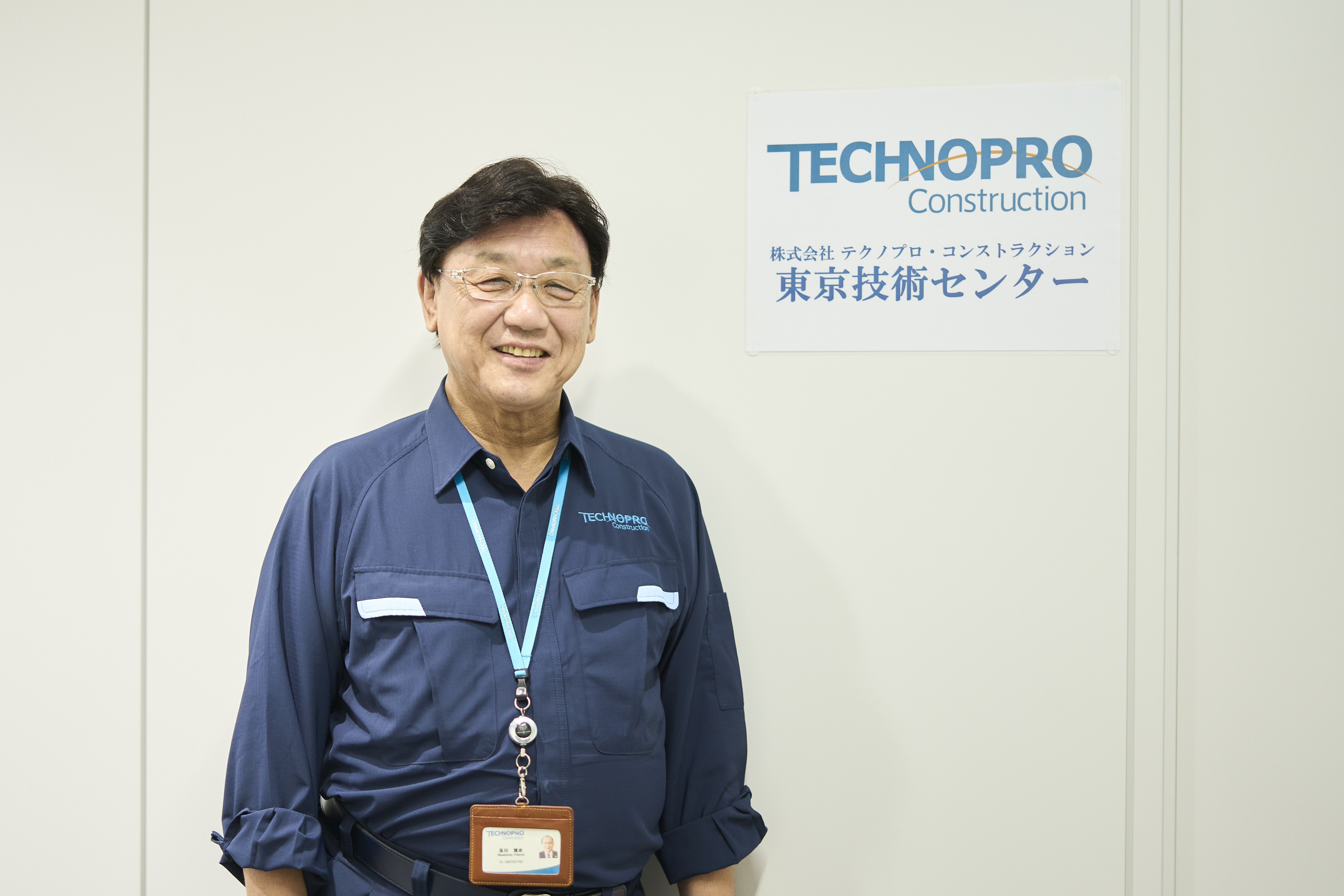 納期まで実質たった２週間で、レンタルパソコン100台を緊急調達。 感動して継続発注も3年間ノートラブル。