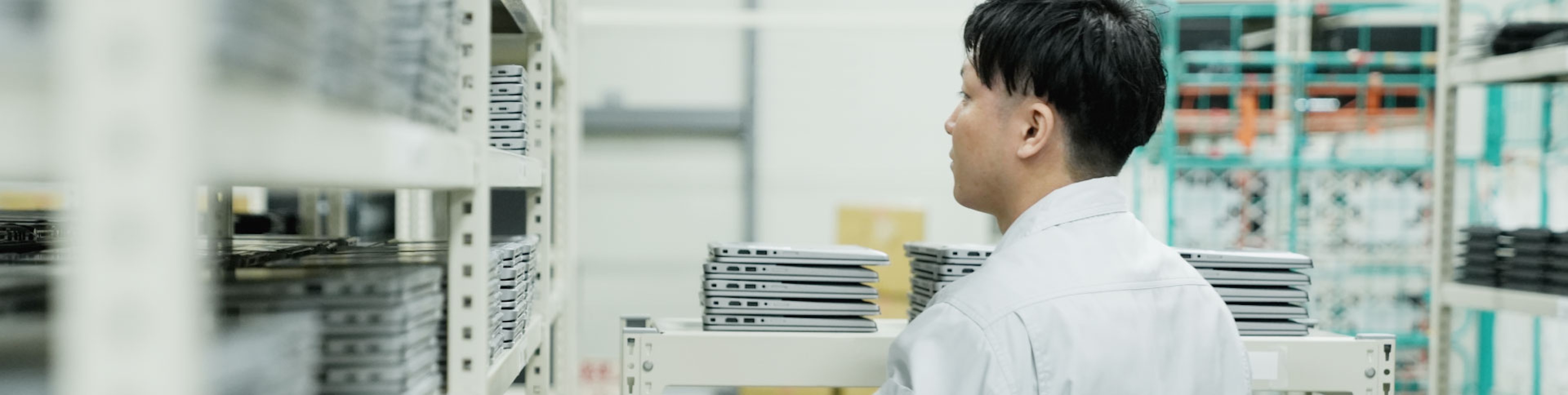 Large Selection お客様のニーズを叶える豊富な在庫と専門スタッフ