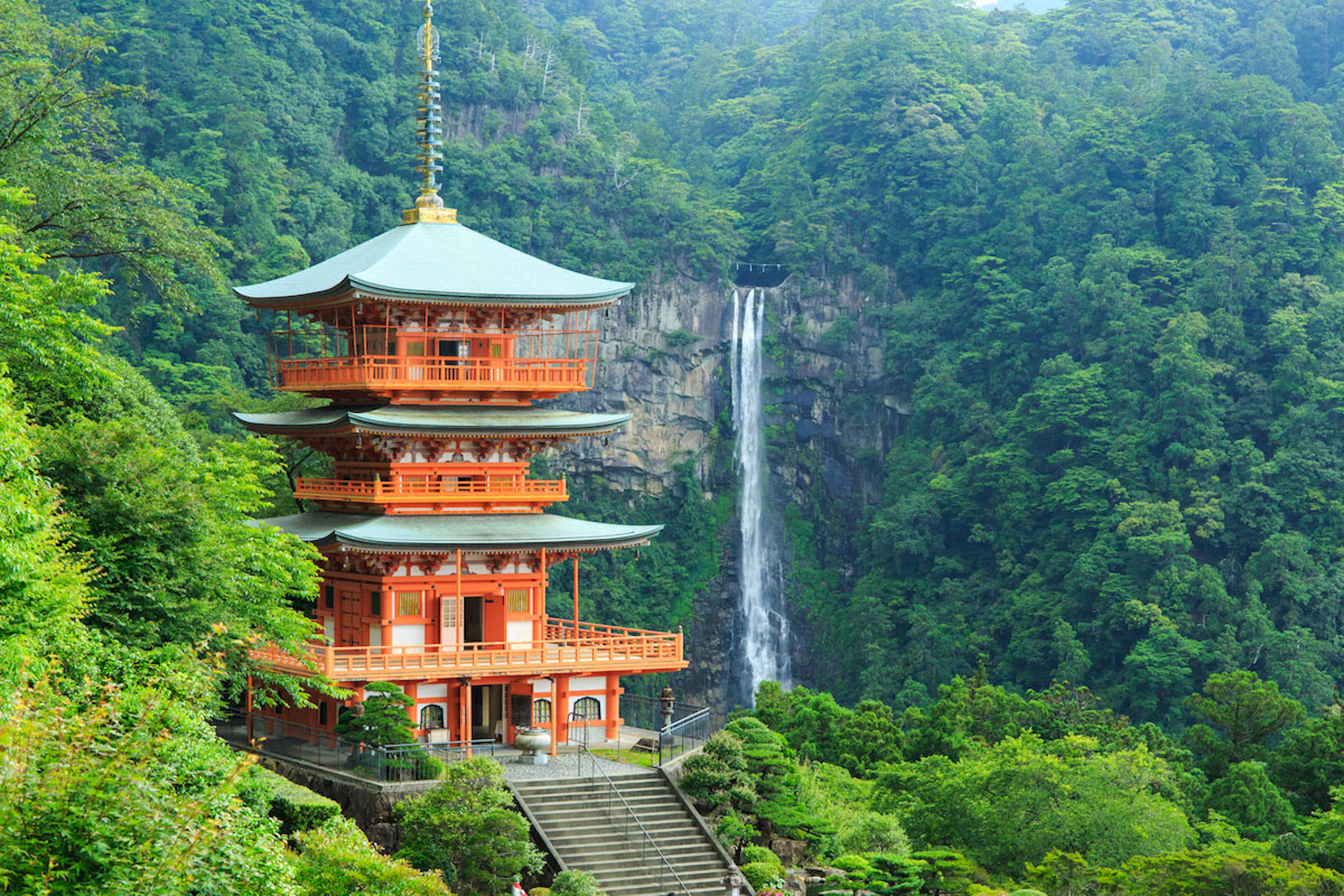 Daimonzaka, Nachi Falls & Nara Temples before Osaka