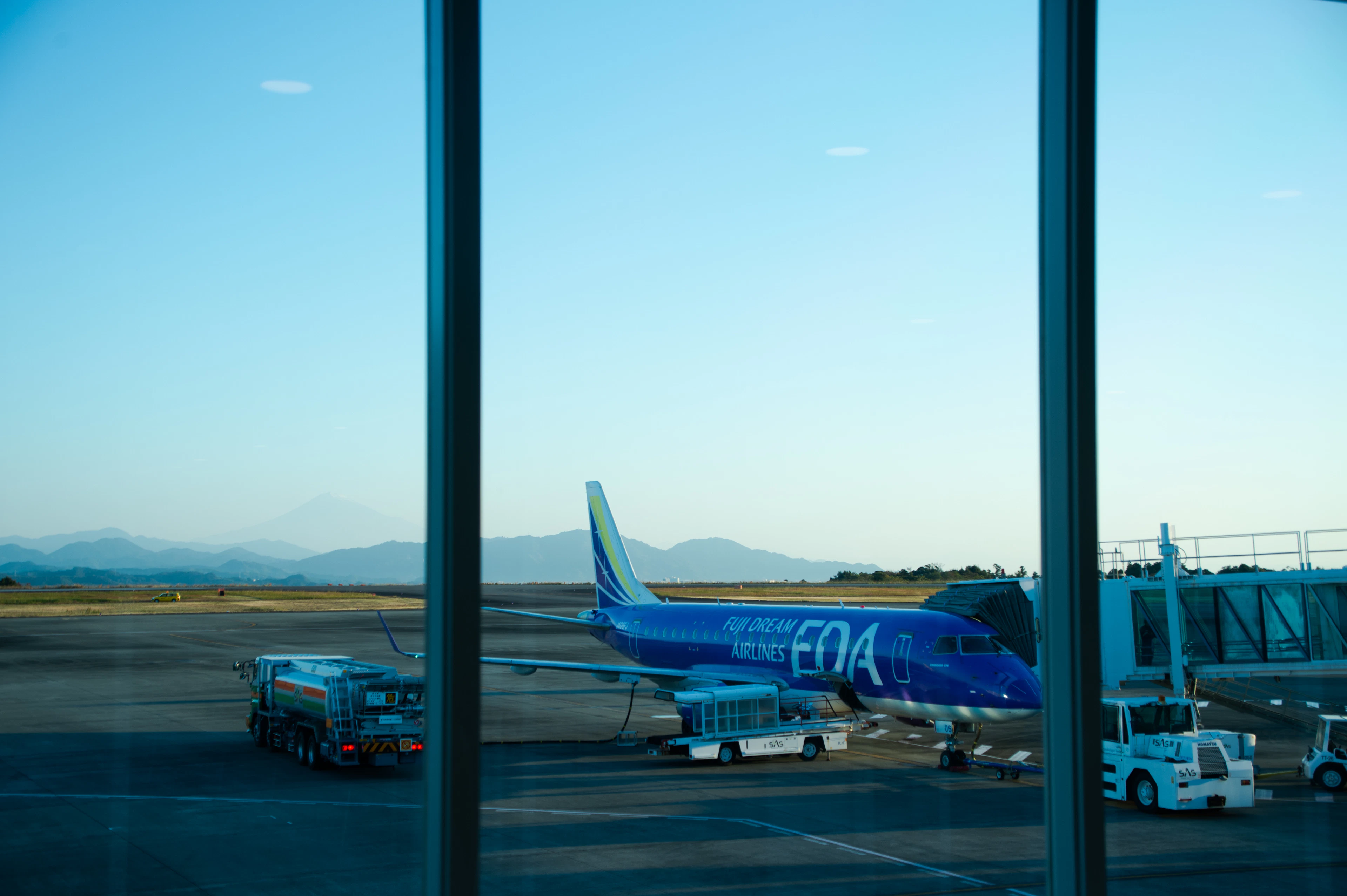Enjoy an exclusive view of Mount Fuji from the sky. — FDA Mount Fuji Sightseeing Charter Flight - 1