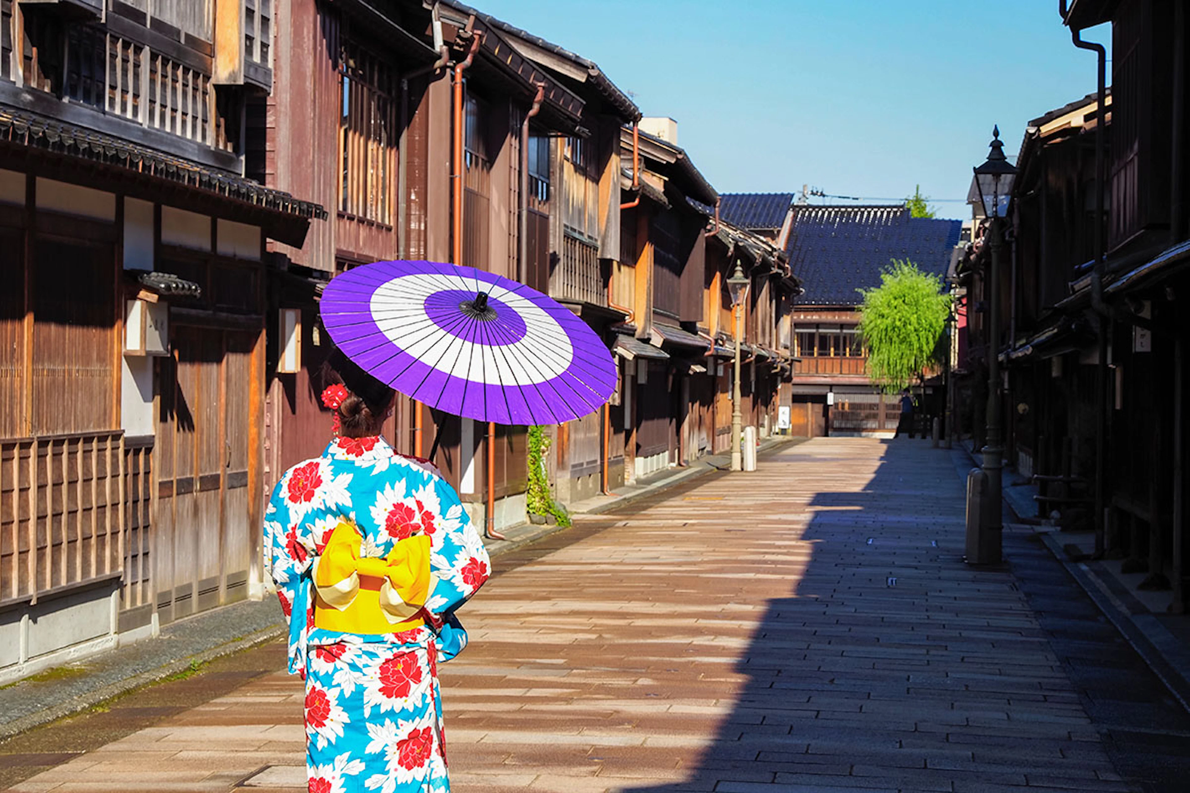 Kanazawa's Tapestry of History and Modernity