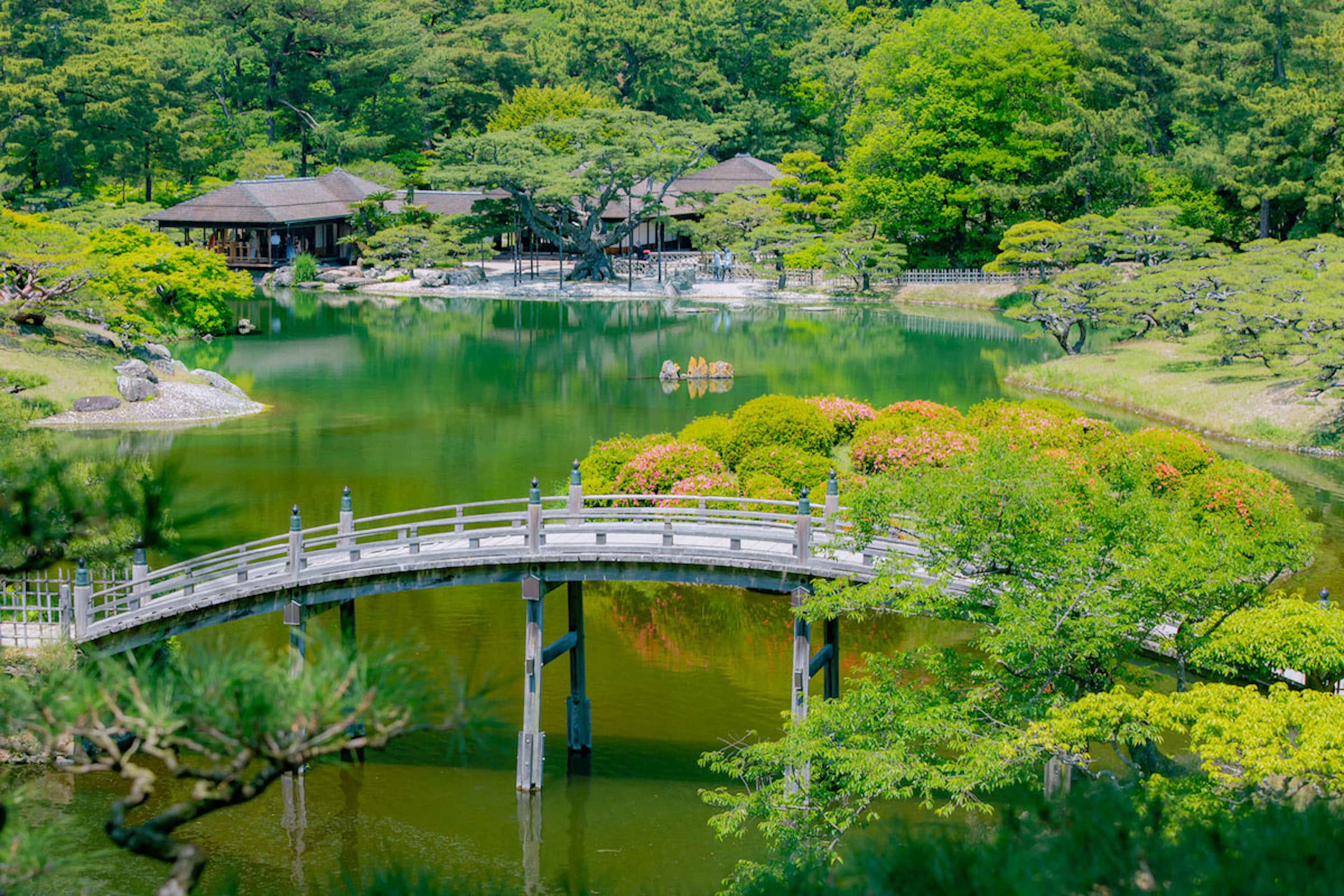 Nature and Sculpture: The Beauty of Takamatsu