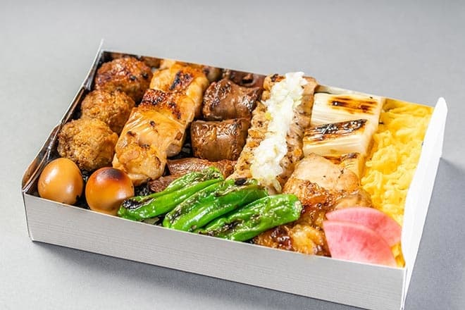 「焼鳥ここりこ庵」の焼鳥弁当上
