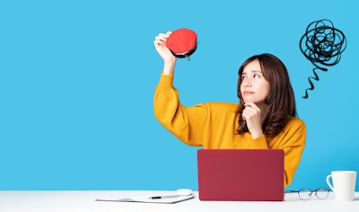 任意整理とは？利用条件やメリット・デメリット、手続きの流れについて解説