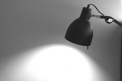 任意同行は拒否できる？逮捕との違いや、取り調べのポイントについて解説