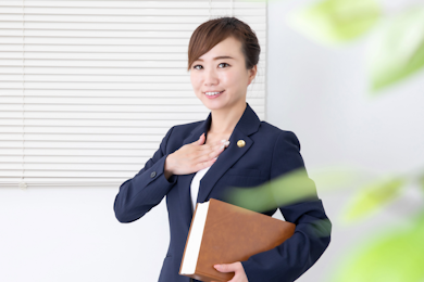 【慰謝料5倍増額の事例あり】交通事故被害を弁護士に依頼するメリットとは