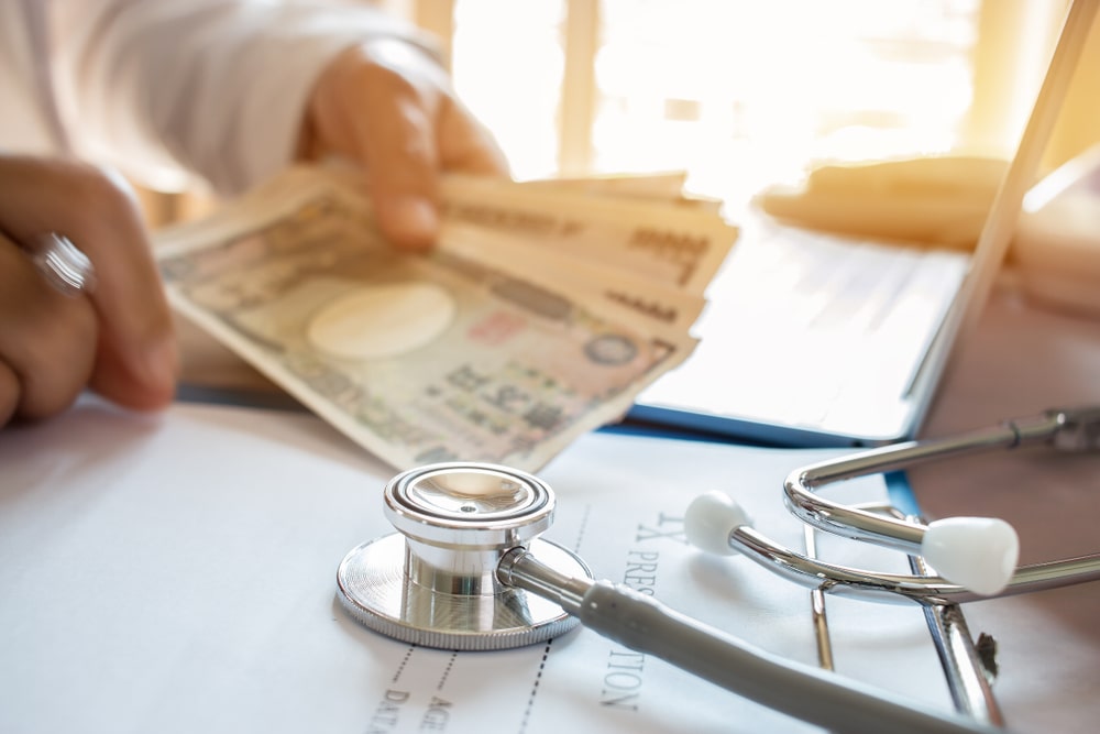 交通事故 歯科治療 治療費