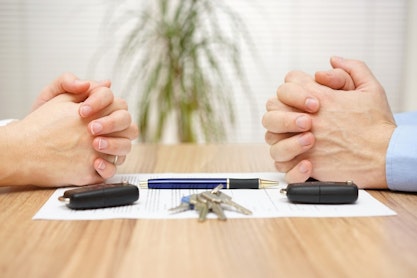 面会交流とは？親同士で話し合うべき内容や拒否できるケース、調停について解説