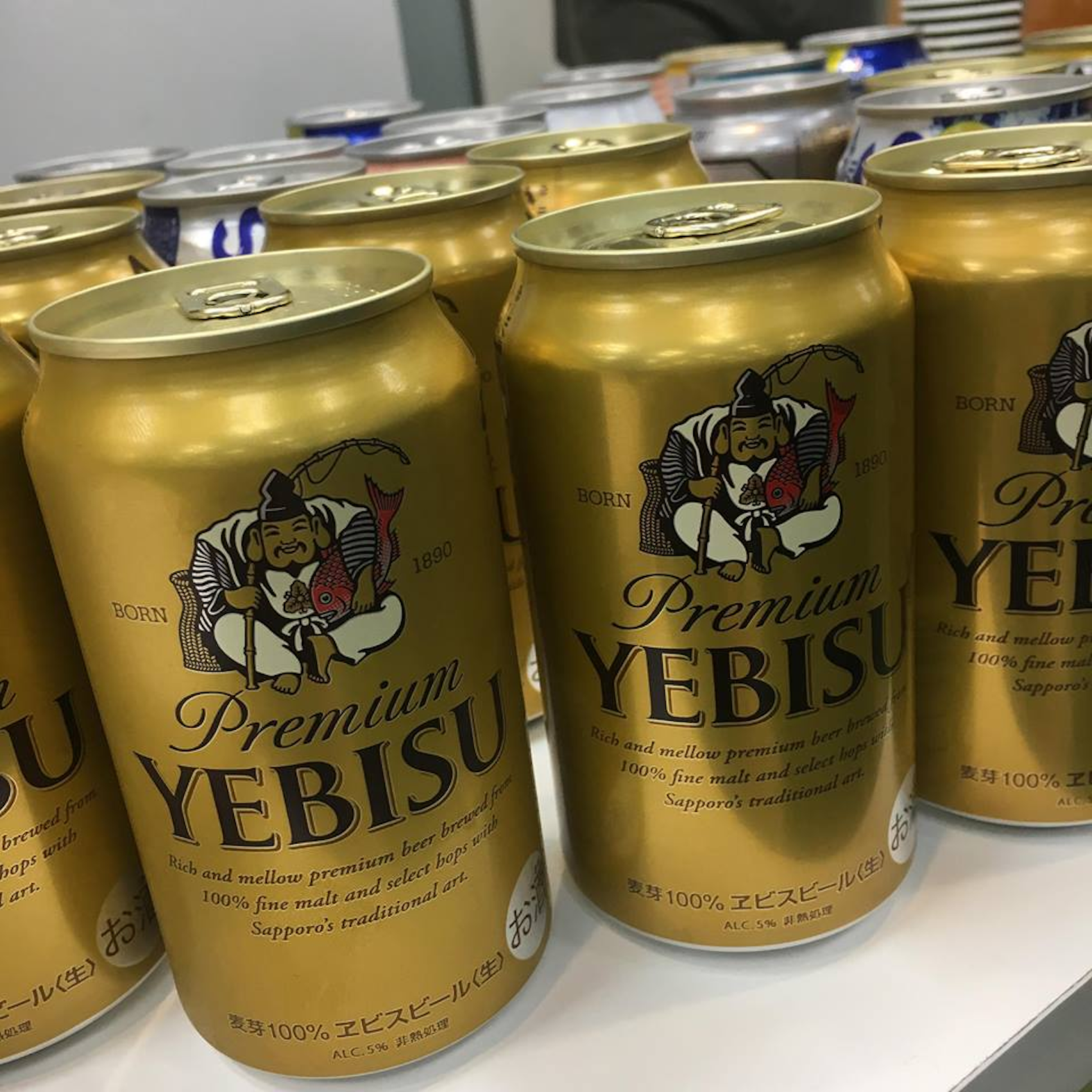 立ち並ぶプレミアムエビス