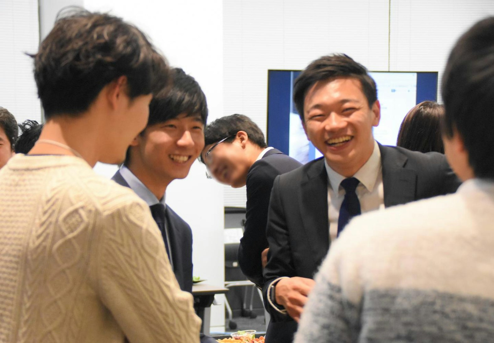 懇親会の様子
