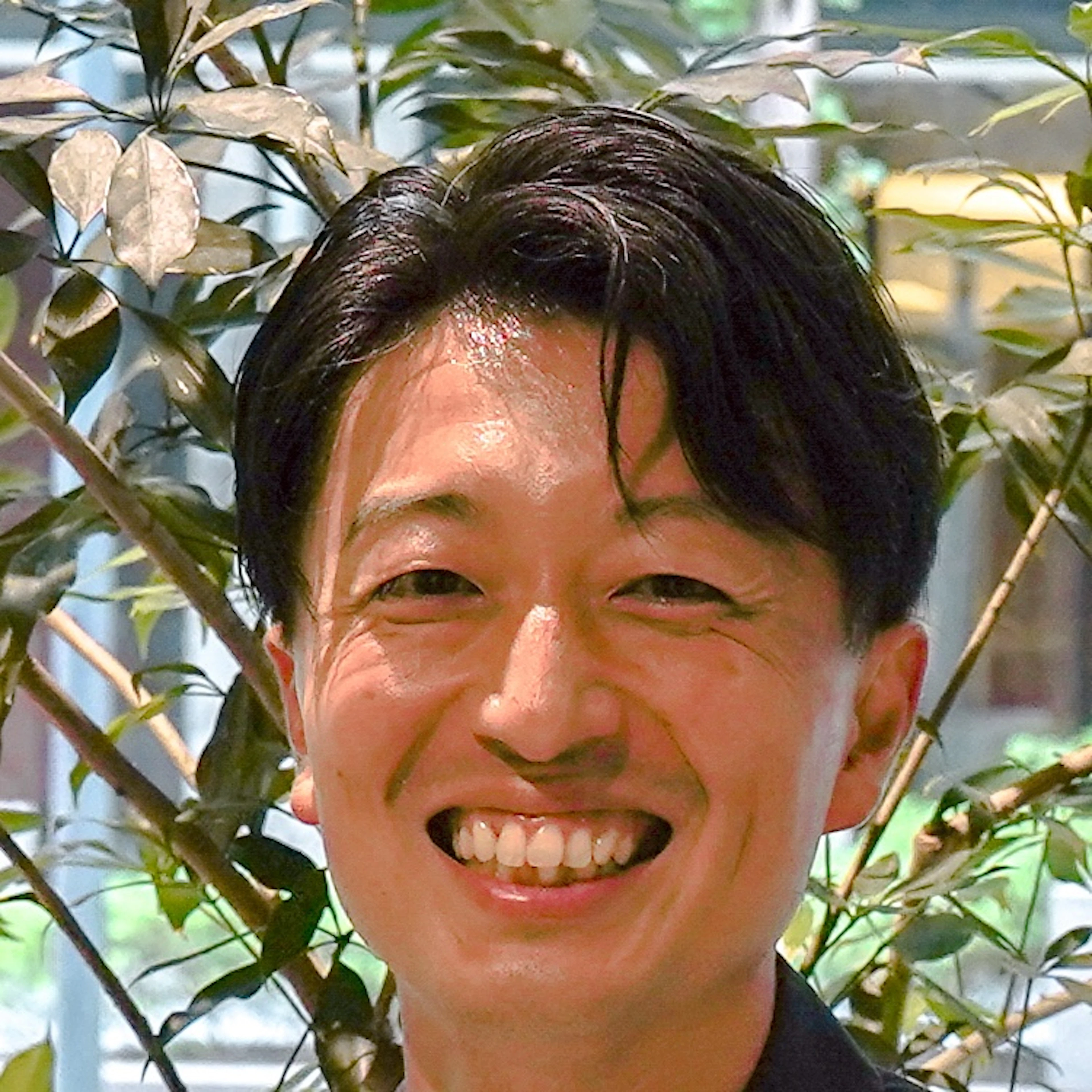 高柳 智行