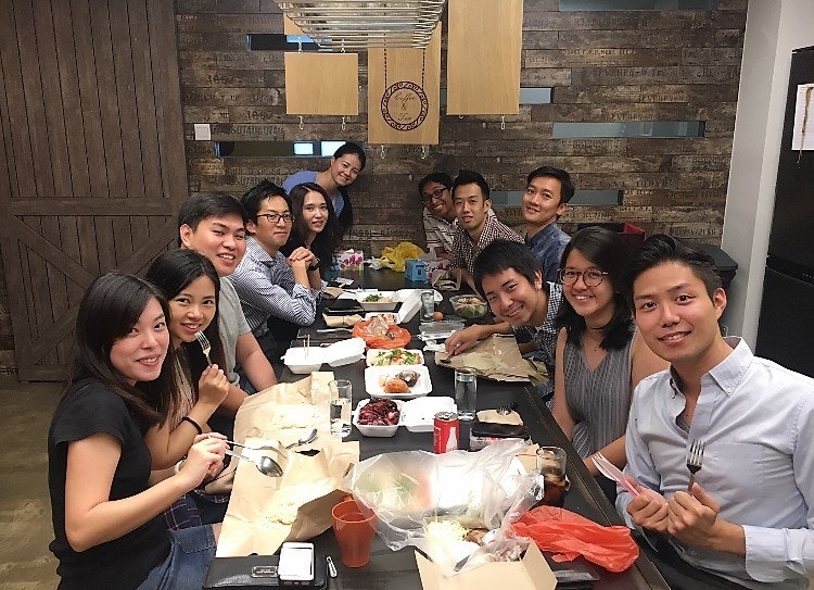 シンガポールメンバーの食事会
