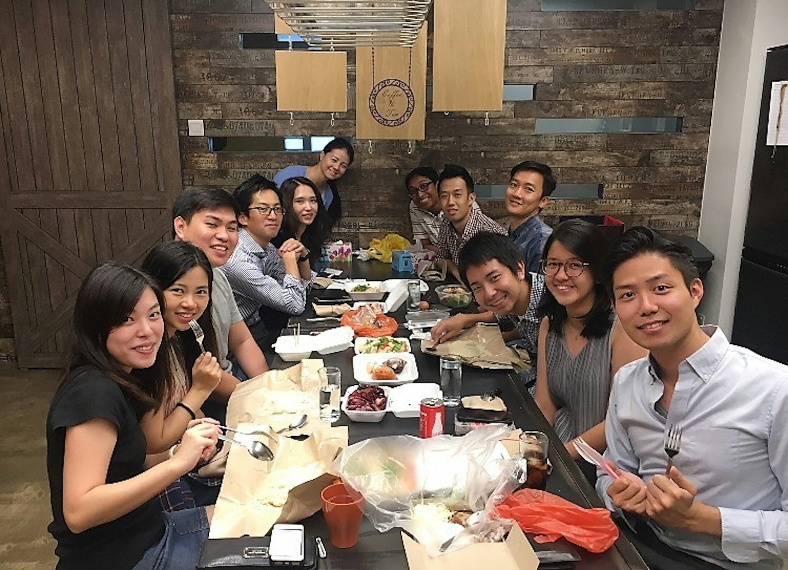 シンガポールメンバーの食事会
