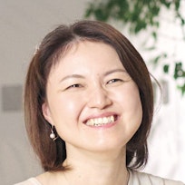 鎌田 麻以子
