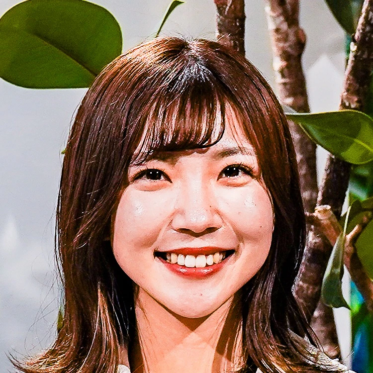 新藤 春奈