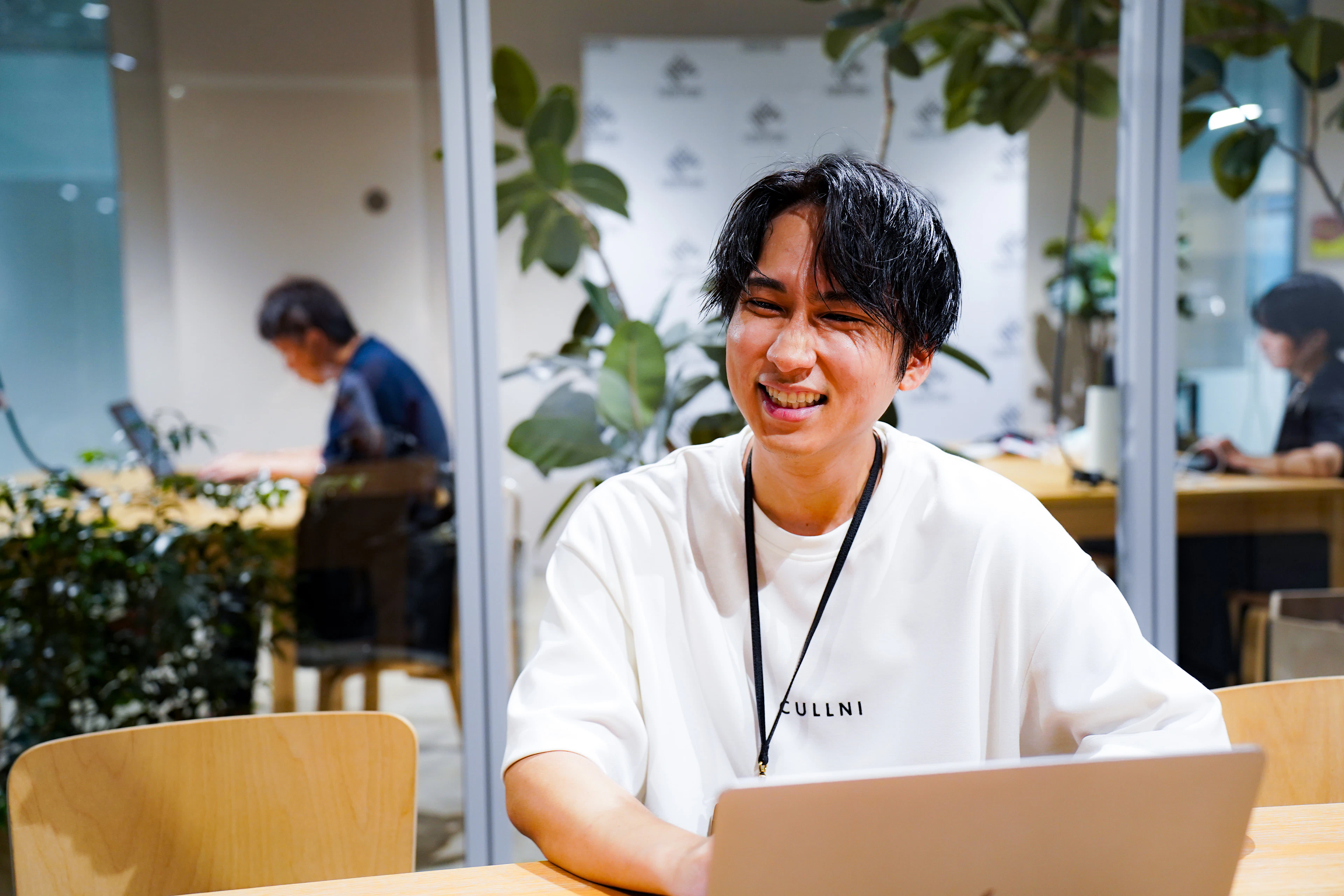 LEND佐藤磨央