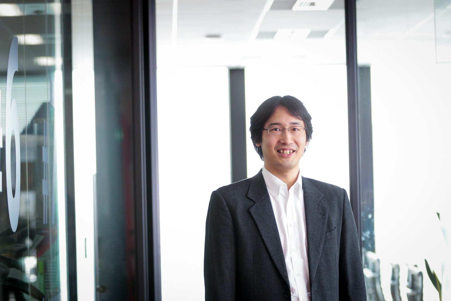 琴坂将広氏