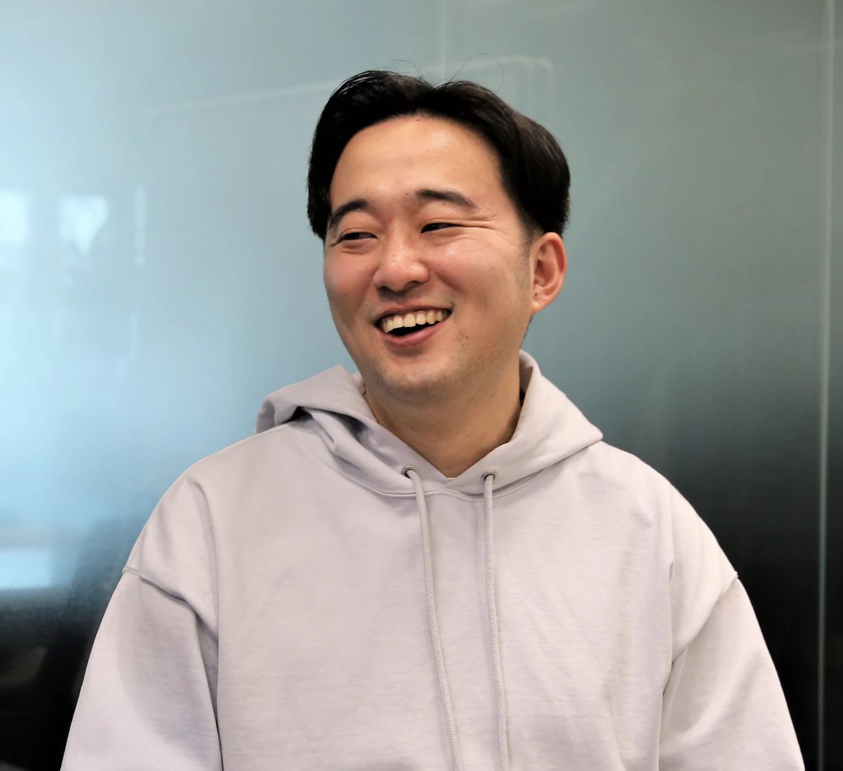 小西 悠介