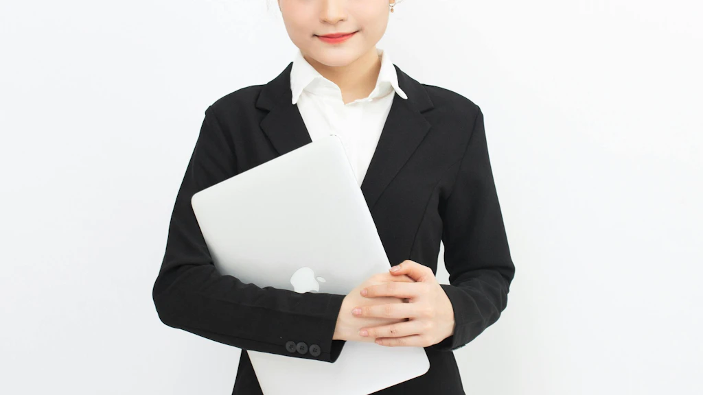 顔採用＝身だしなみ・清潔感とするならば、選考に大きな影響がある