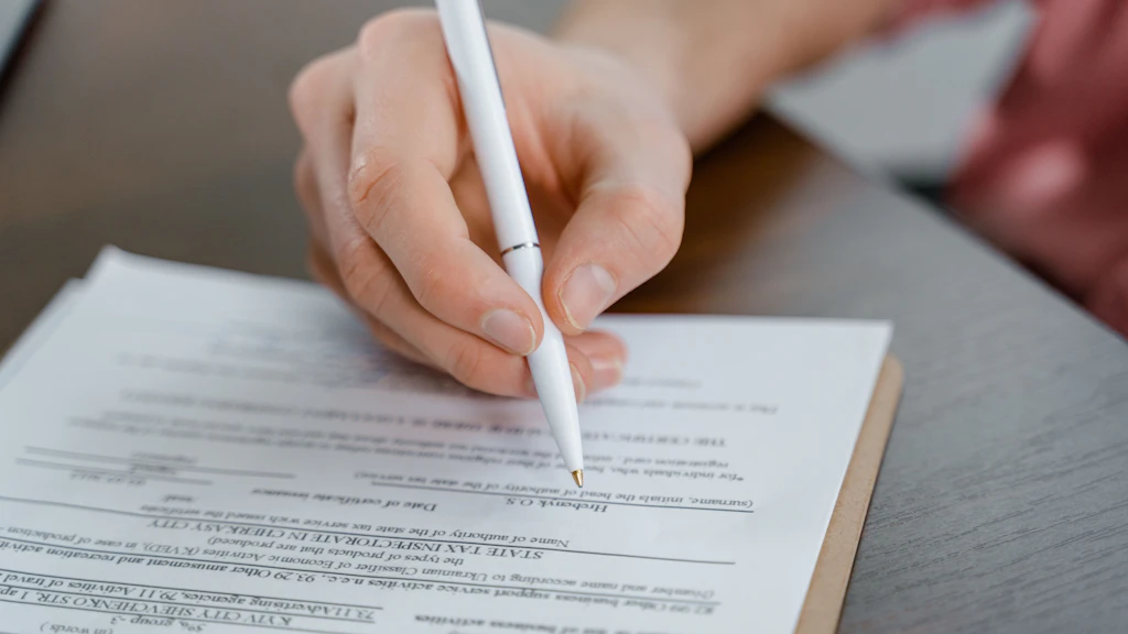 フリーランスが業務委託契約書にサインする前に、確認しておきたい基本的な箇所
