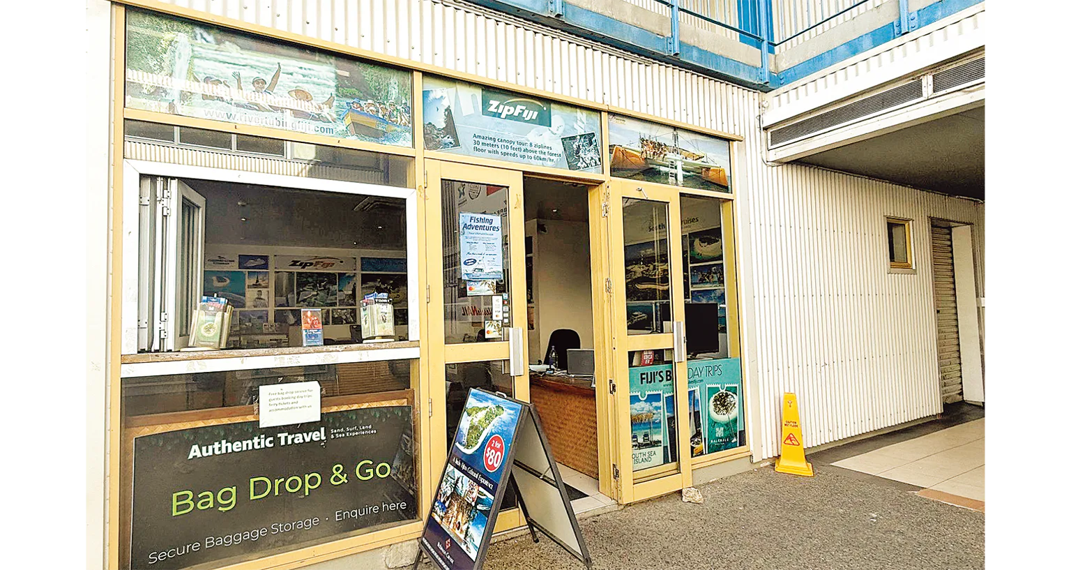 マリーナの荷物預かり所の画像