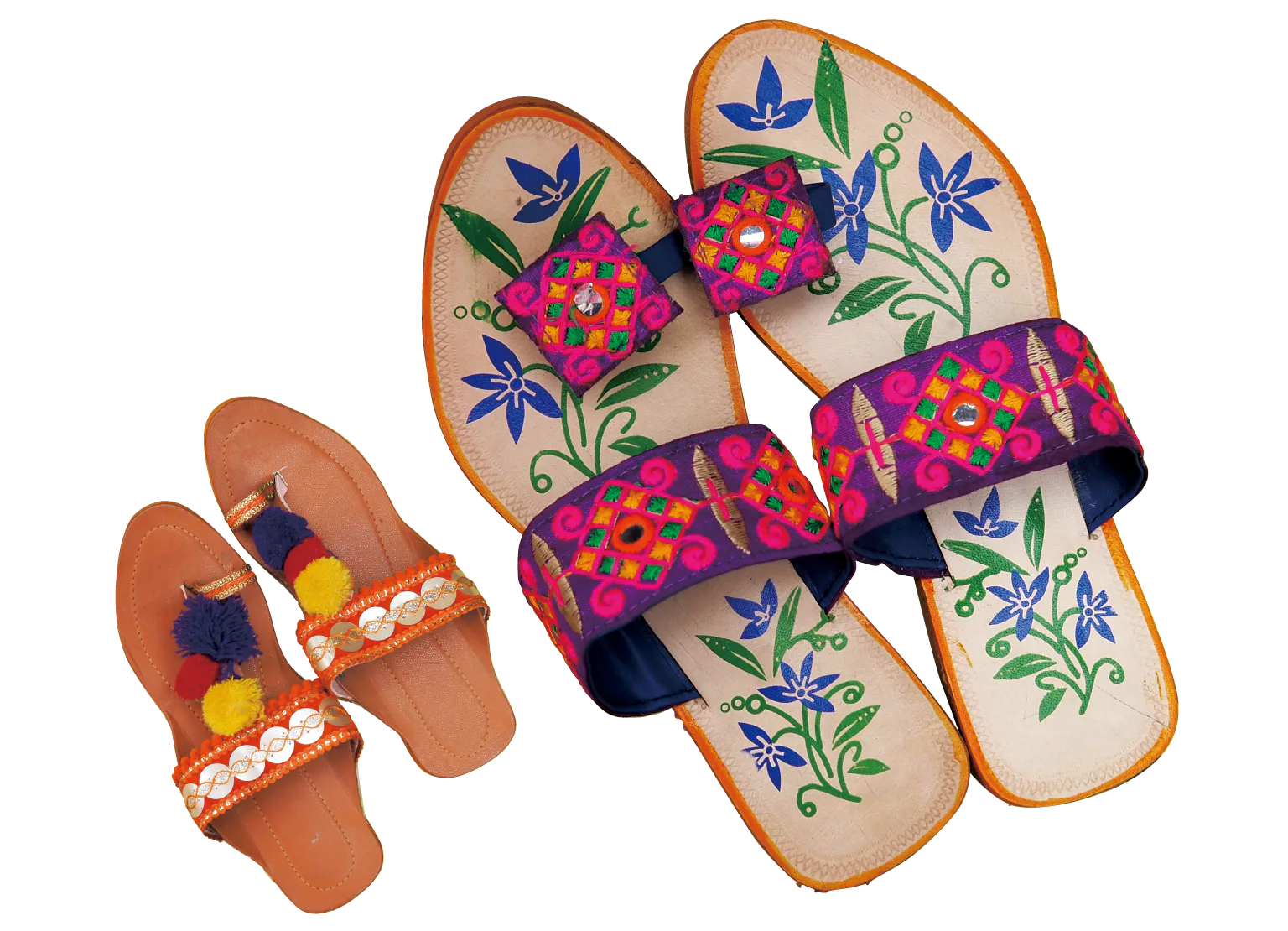 インドらしいハンドメイドの刺繍のサンダルの画像