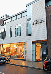 アリア本店の外観画像