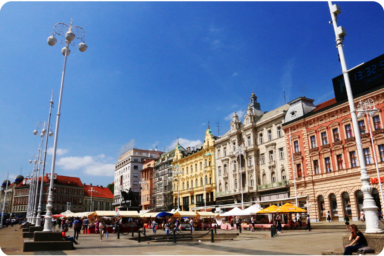 イェラチッチ総督広場の画像