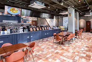 カフェ・スムの内観の画像