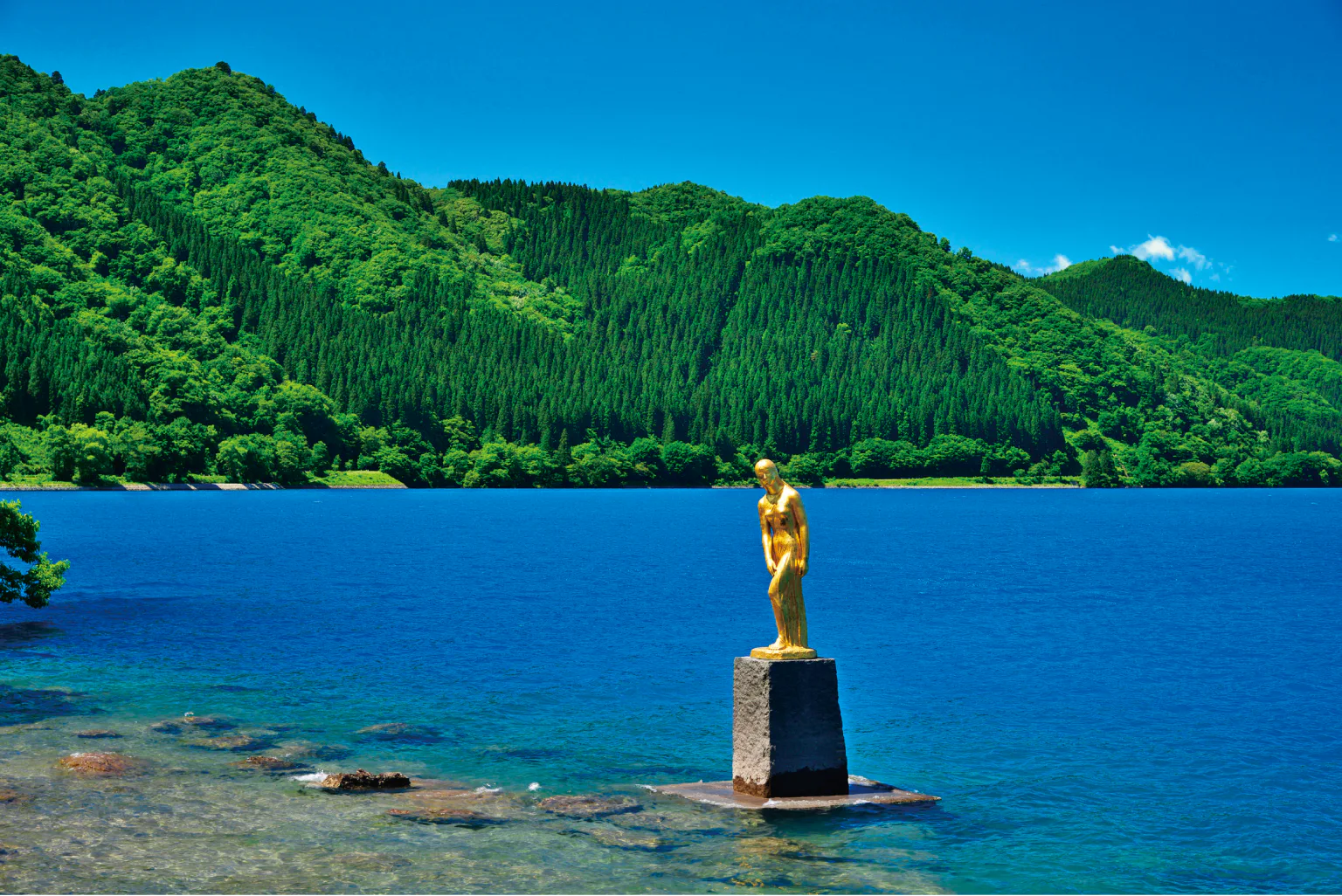 田沢湖の画像