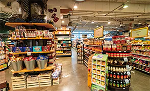 アーバン・フェアの店内の画像