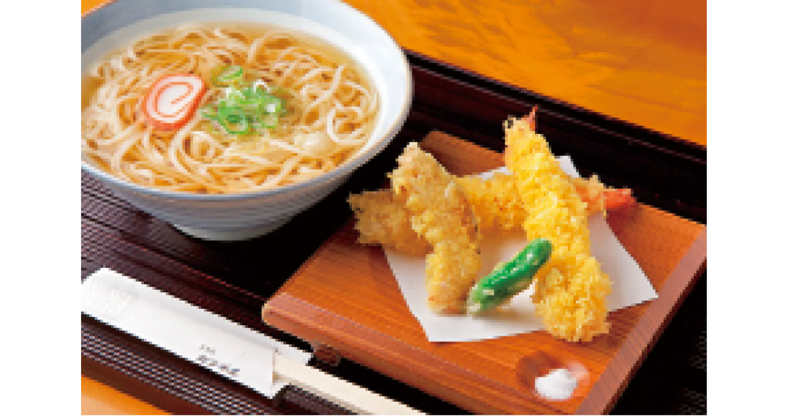 うどん茶屋 海津屋の海老天ぷらうどんの画像