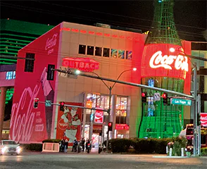 コカ・コーラ・ストア・ラスベガスの外観の画像