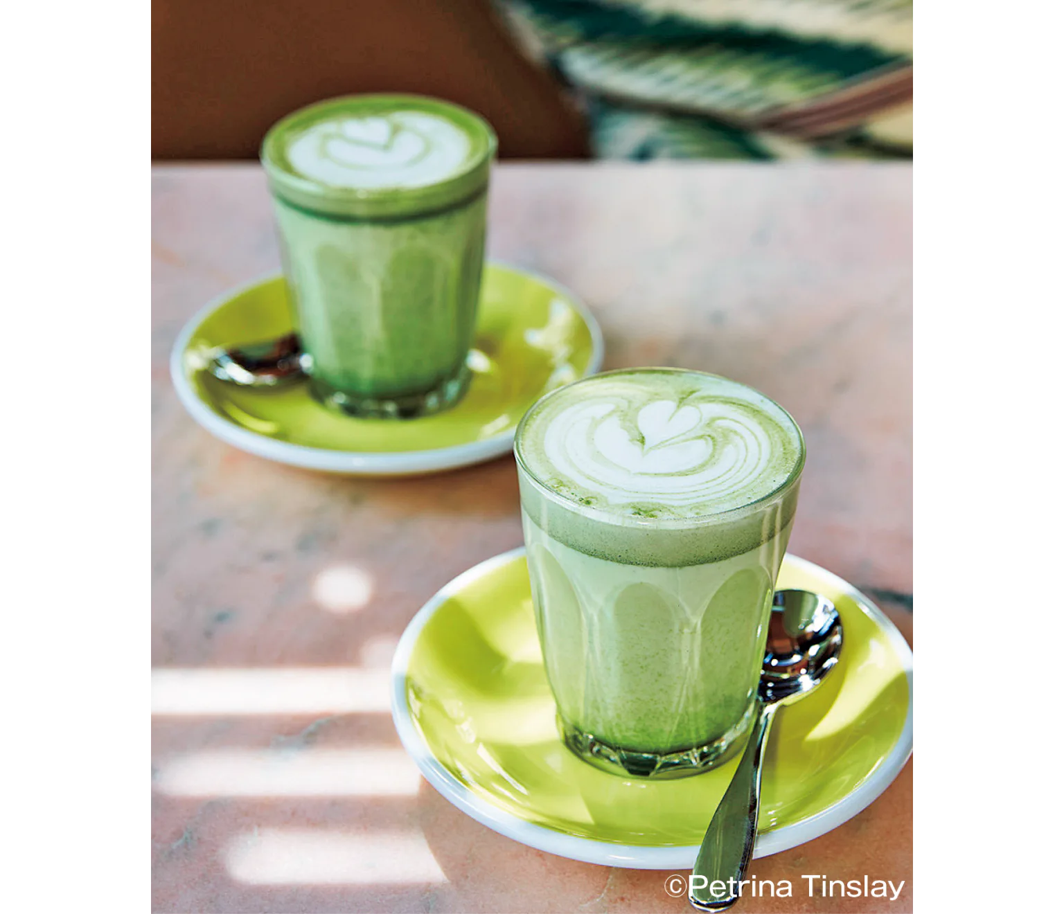 日本茶カフェでひと休みの画像