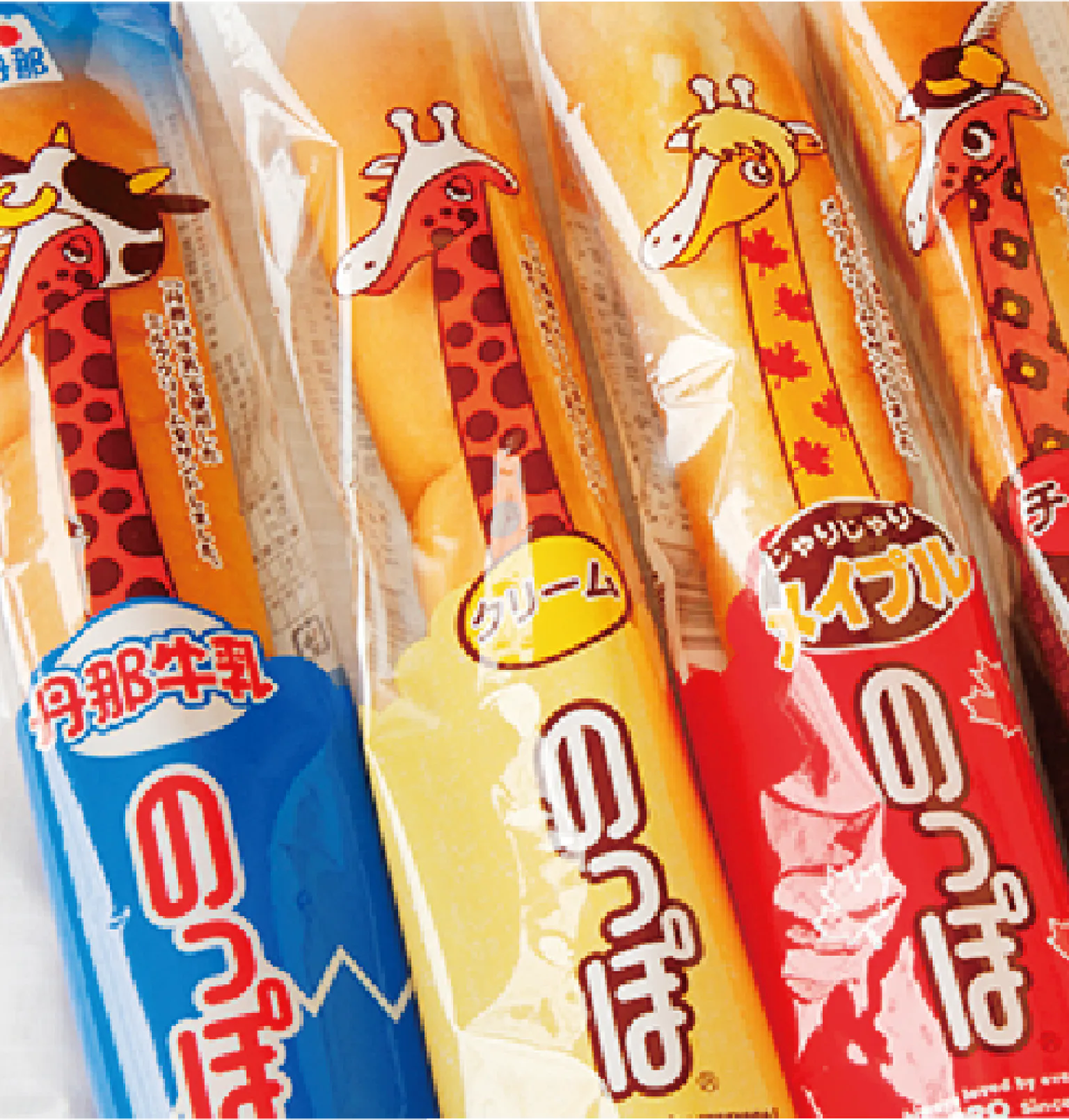 バンデロール 工場直売所のご当地パンと直売所内の画像