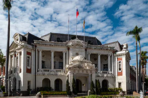 台中市役所の外観の画像