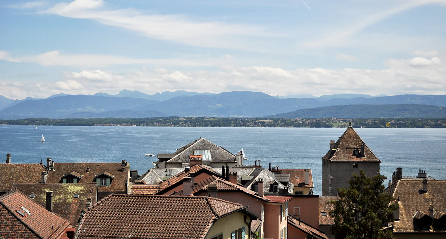 レマン湖畔の画像