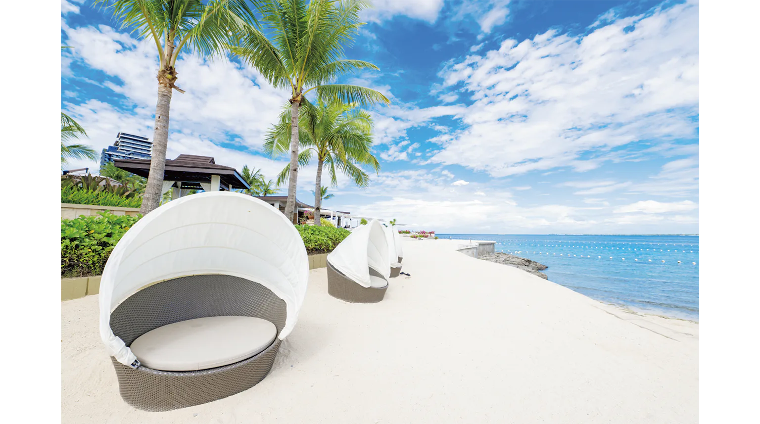 クリムゾン・リゾート＆スパのビーチの画像