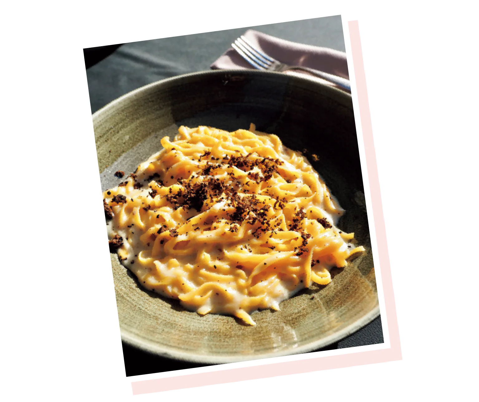 トリュフ香るクリームパスタの画像