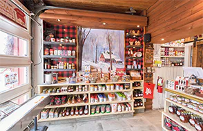 ラ・プティット・カバーヌ・ア・シュクル・ドゥ・ケベックの内観の画像